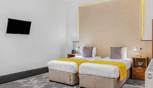 City Twin Room (no windows)
