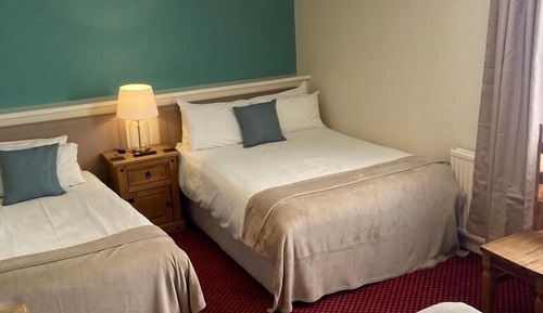 Standard Quadruple Room, Ensuite
