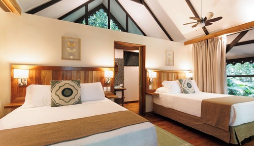 Signature Bungalow, 2 Queen Beds