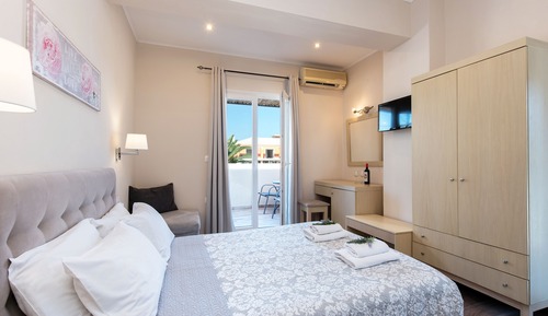 Comfort Double or Twin Room