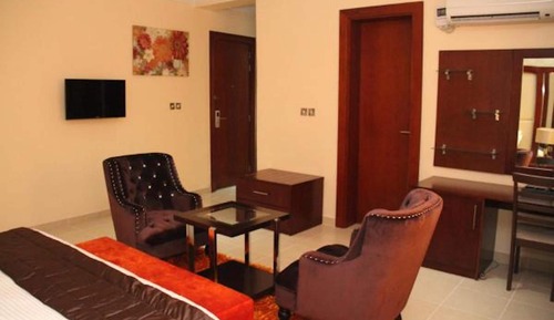 Mini Suite 