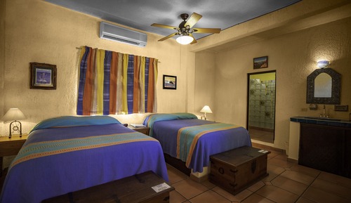 Standard Room, 2 Queen Beds