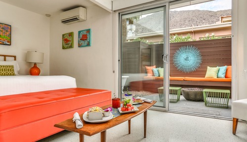 Luxury Room, 1 King Bed, Patio