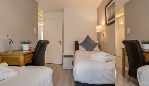 Apartment, Private Bathroom (Two-Bedroom Apartment)