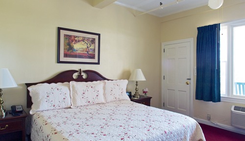 Superior Room, 1 King Bed, Balcony