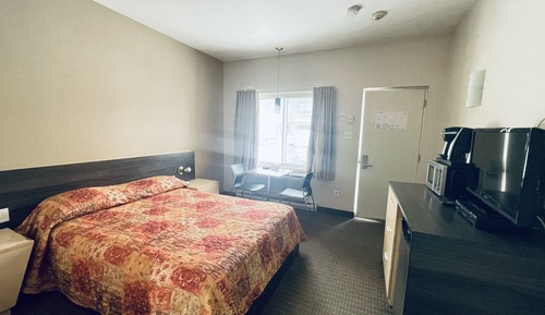 Premium Room, 1 Queen Bed, Non Smoking
