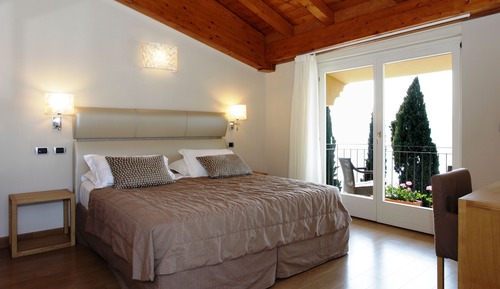 Superior Double Room, Lake View