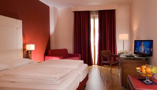 Deluxe Double Room, Lake View