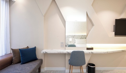 Superior Twin Room, River View