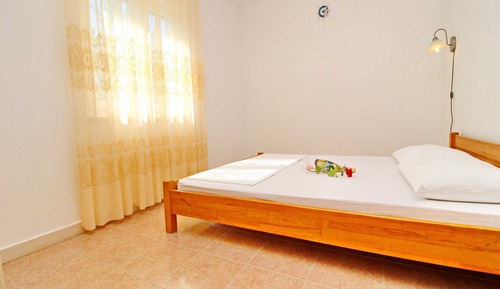 Apartment (One Bedroom Apartment with Terrace an)