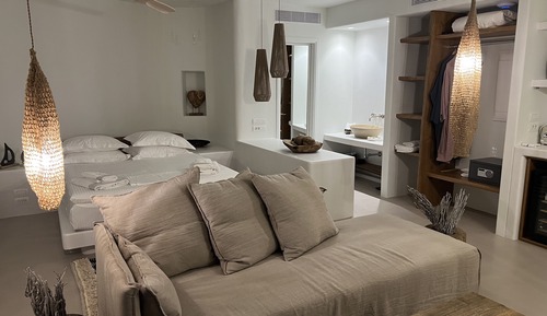 Luxury Studio Suite