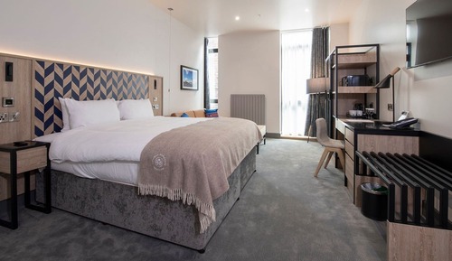Twin Room, 2 Double Beds