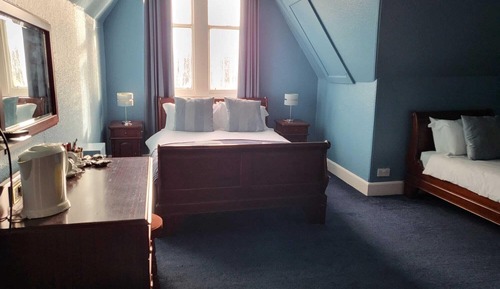 Basic Quadruple Room