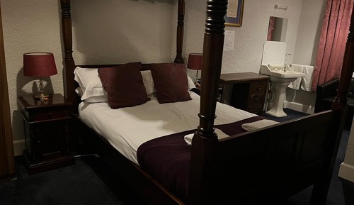 Basic Double Room