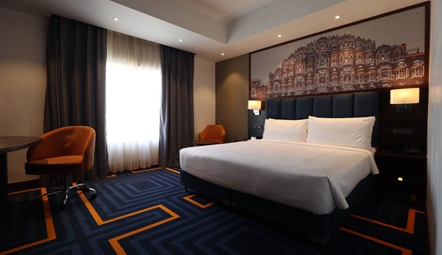 Room, 1 King Bed, Accessible