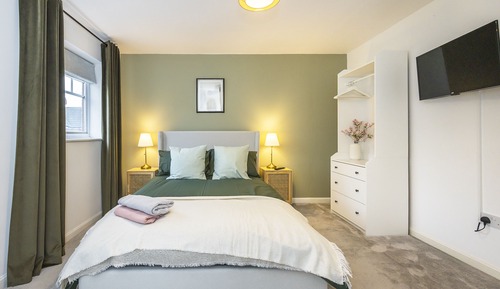 Premium Apartment