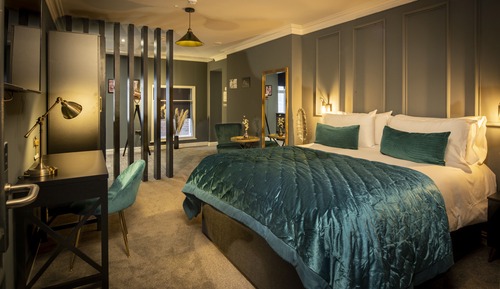 Classic Double Room