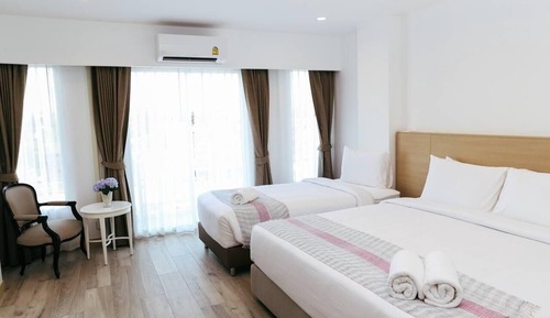 Deluxe Triple Room