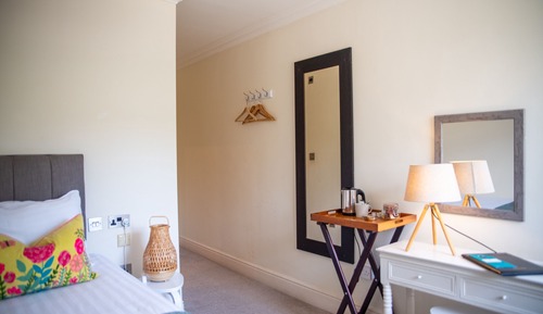 Single Room, Ensuite (First floor)
