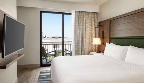 Room, Multiple Beds, Balcony (Gulf View)