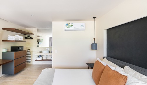 Luxury Apartment, 1 Bedroom, Private Pool, Courtyard View
