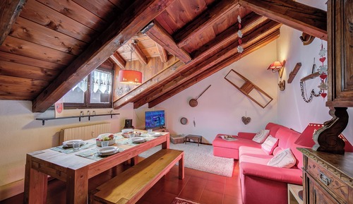 Family Apartment, 1 Bedroom (Le Meublé (between City Center &)