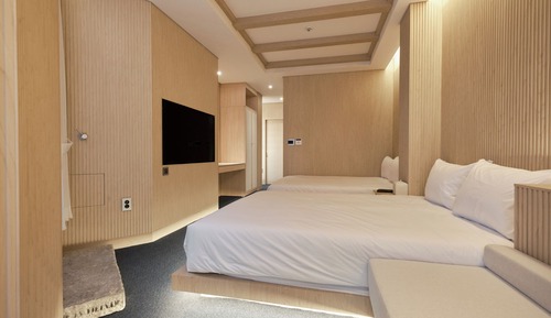 Private Terrace Spa Room - Private floor