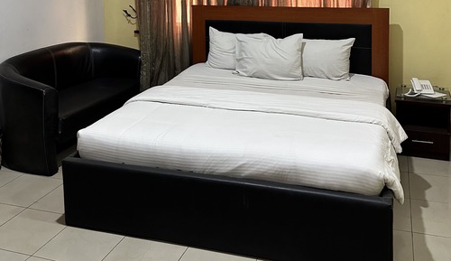 Basic Single Room