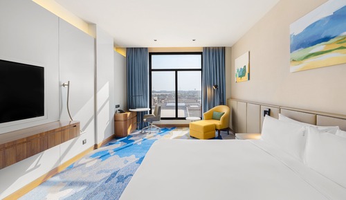 Standard Room, 1 King Bed