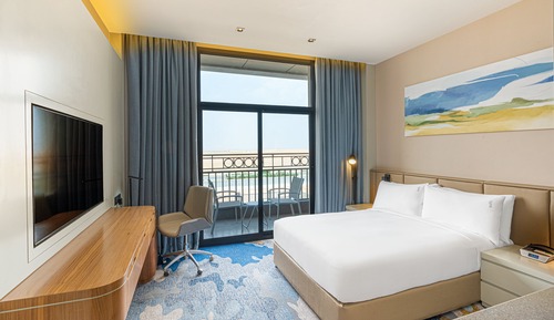 Standard Room, 1 King Bed, Balcony