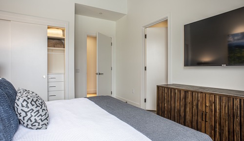 Premium Apartment