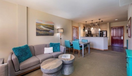 Condo, 2 Bedrooms
