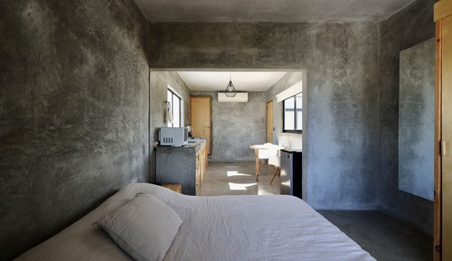 Design Studio Suite, 1 King Bed, Pool Access