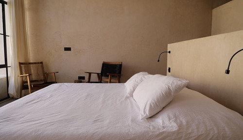 Design Suite, 1 King Bed, Bathtub, Corner