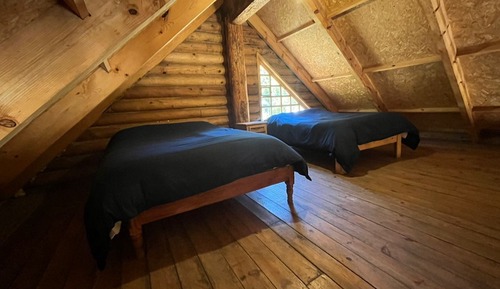 Standard Cabin (2)