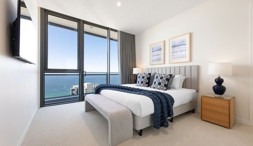 Three Bedroom Ocean Sub-Penthouse Suite