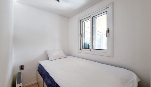Basic Single Room