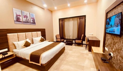Deluxe Single Room