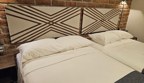 Deluxe Quadruple Room, City View