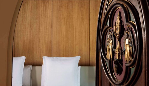 Suite, Multiple Beds (Chapelle)
