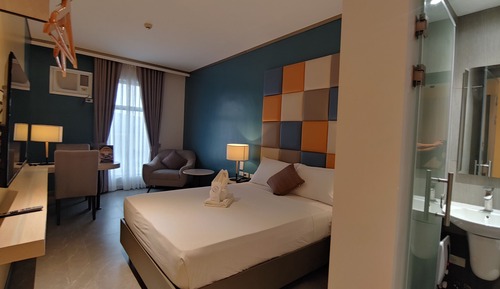 Premier Room