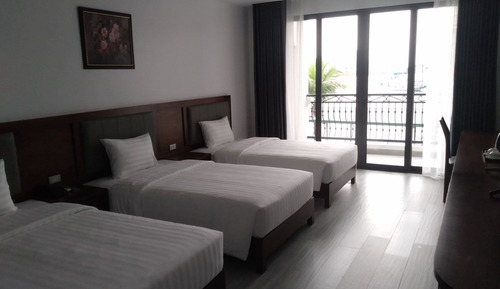 Basic Triple Room