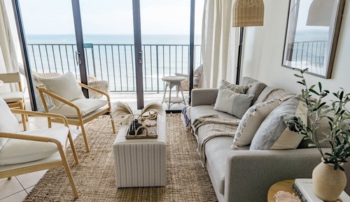 Condo, 2 Bedrooms