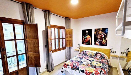 Basic Quadruple Room, Shared Bathroom