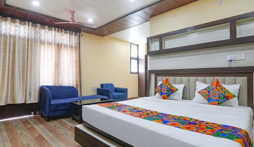 Executive Room