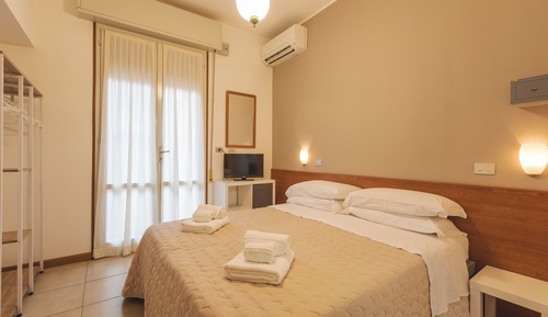 Double Room, Balcony