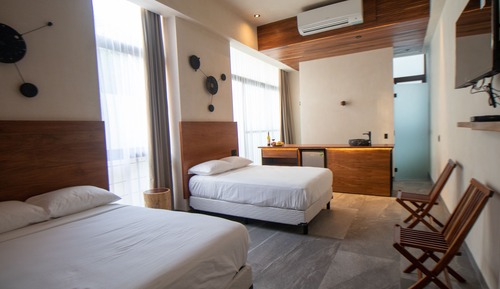 Luxury Room, 2 Queen Beds