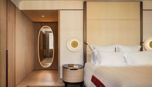 Superior Room, 1 King Bed, City View