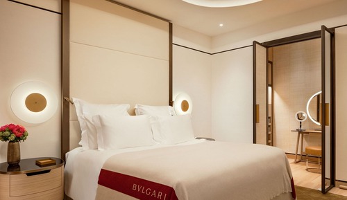 Premium Room, 1 King Bed, City View