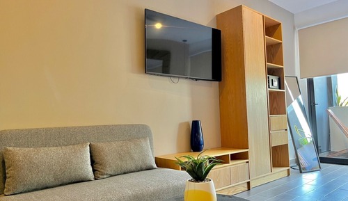 Premium Loft